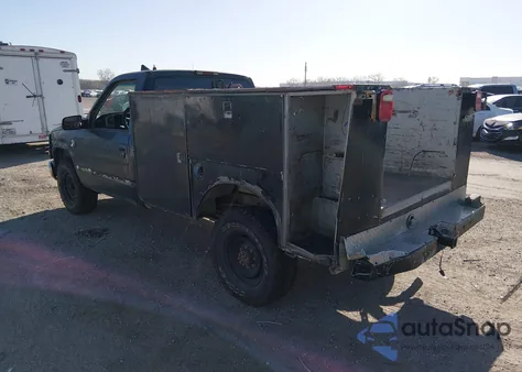 2000 Chevrolet C3500 Chassis из США, поврежденный, VIN 1GBGC34R8YF493326